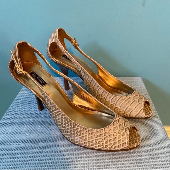 Daisy Fuentes open toe slingback heels - Picture 3 of 9